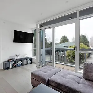 2-bedroom In Central Location Apartment